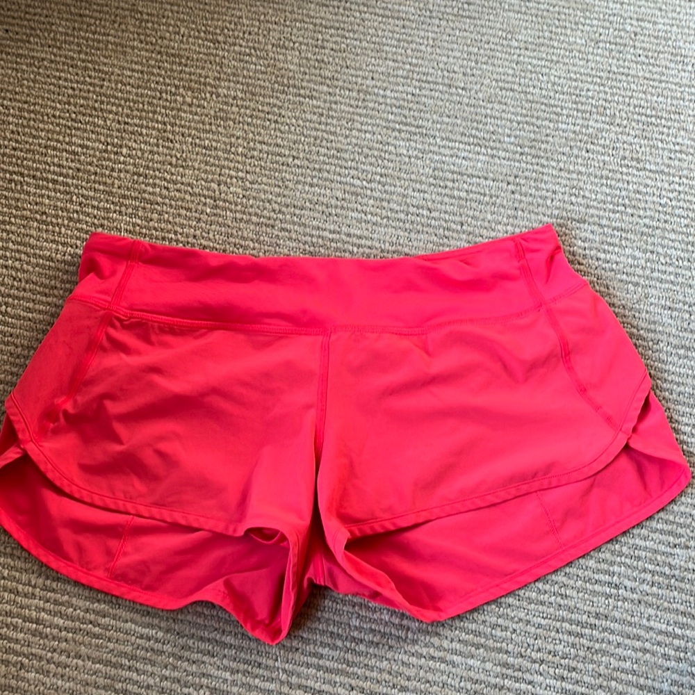 LULULEMON hot pink speed up shorts size 8